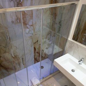 Deluxe Dreibettzimmer